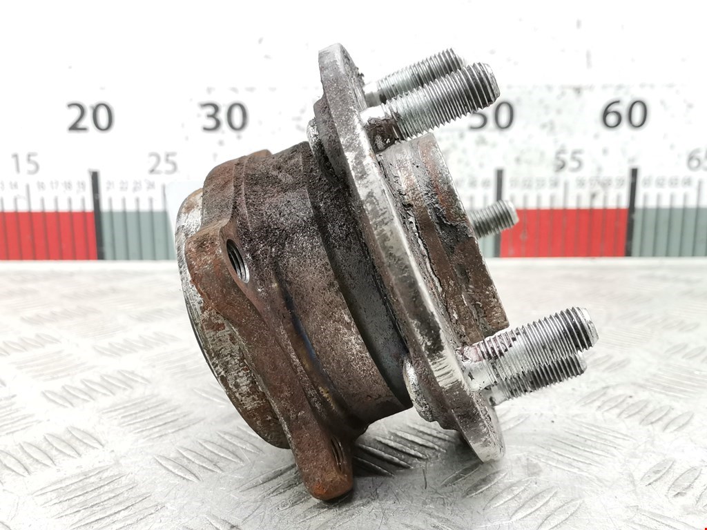 Ступица задняя левая HYUNDAI Santa Fe CM 2005-2012