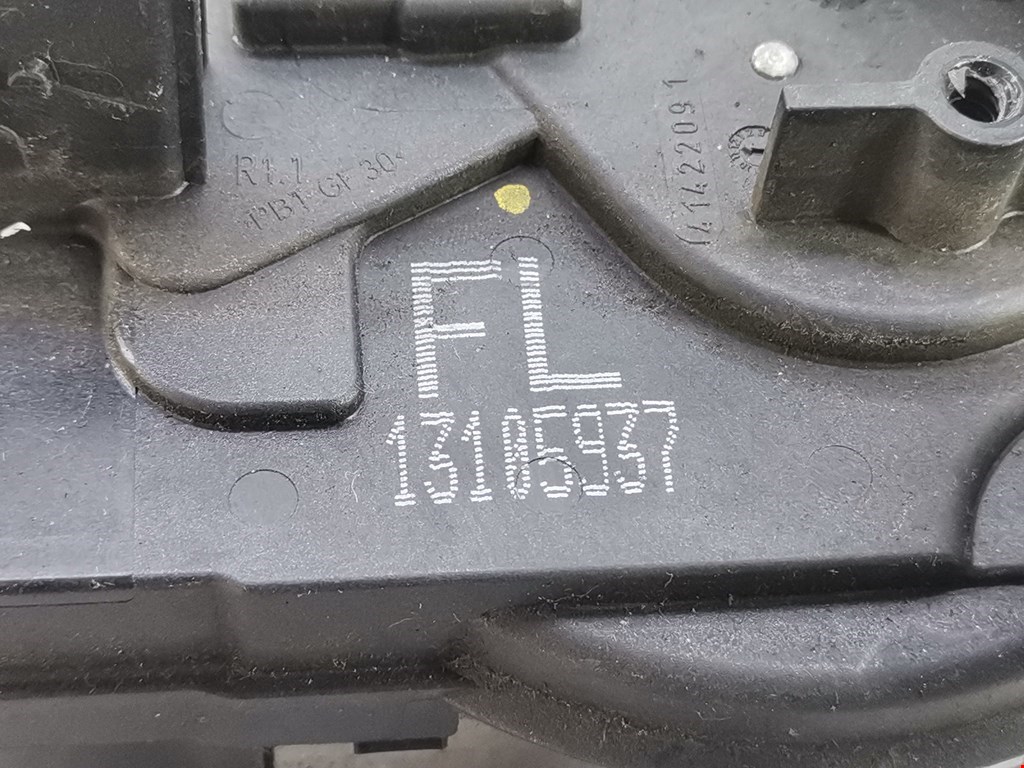 Замок двери передней правой OPEL Astra H/Family 2004-2015