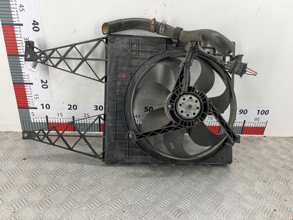 Вентилятор радиатора основного Audi A3 8L (1996-2003)