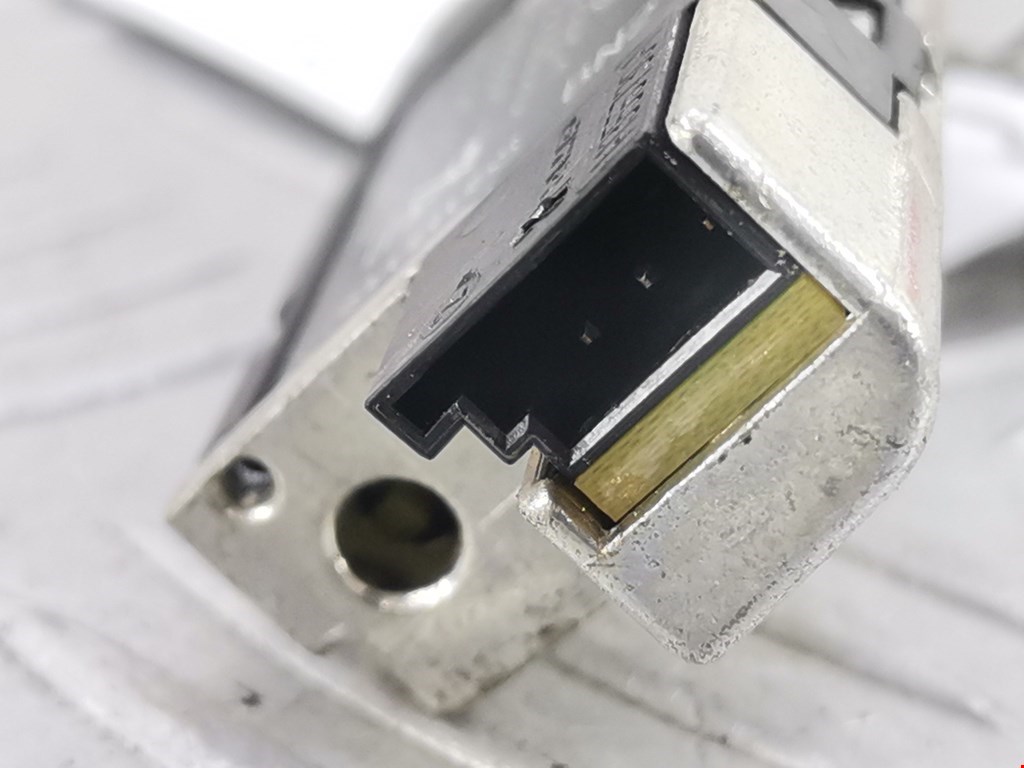 Усилитель антенны AUDI A3 8P 2003-2013