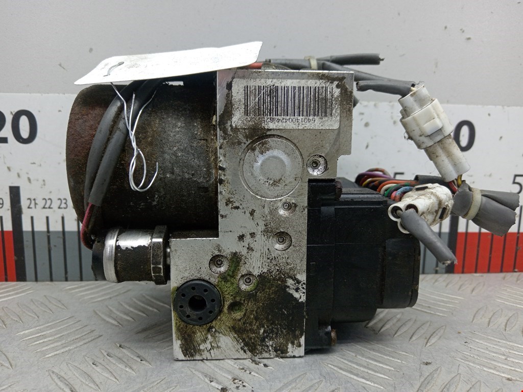 Блок ABS (насос) SUBARU Legacy 1998-2004