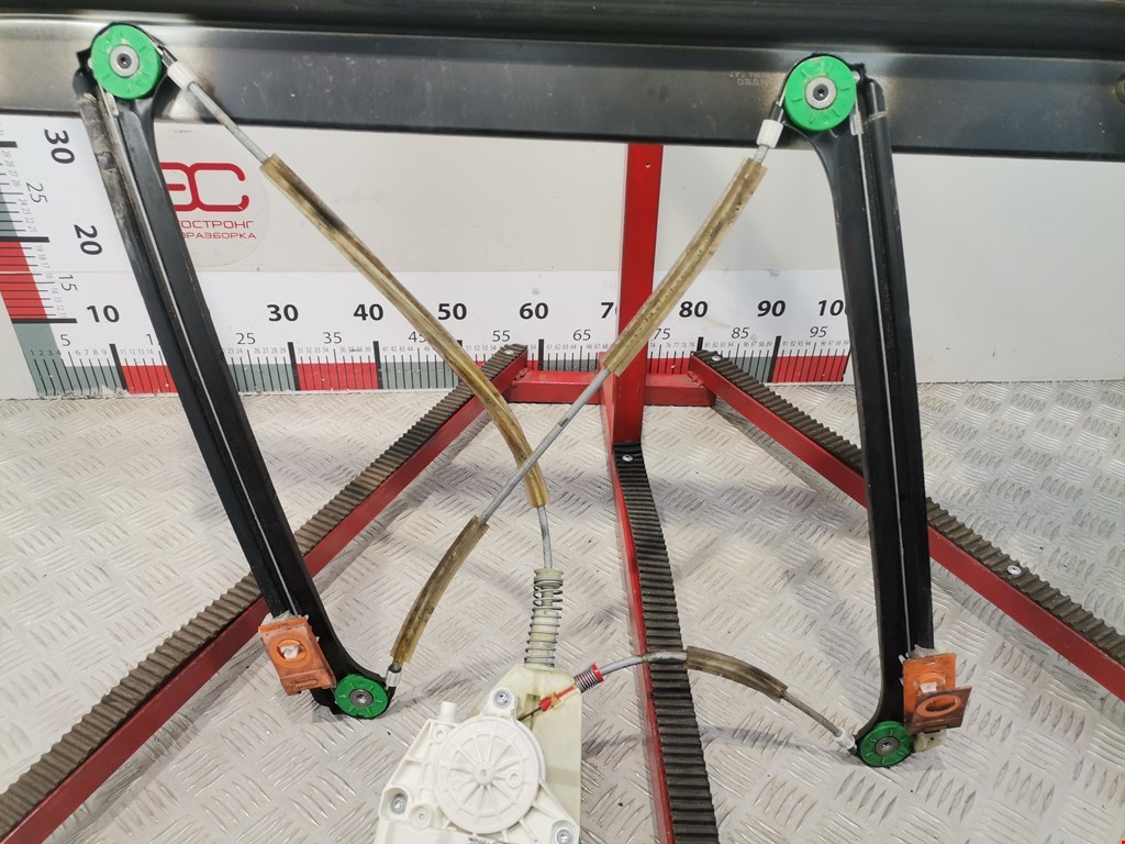 Стеклоподъемник передний правый AUDI A3 8P 2003-2013