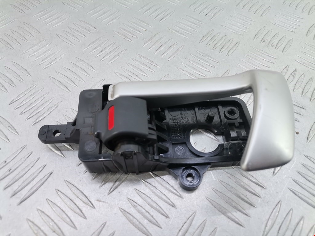 Ручка дверная задняя внутренняя левая HYUNDAI Santa Fe CM 2005-2012