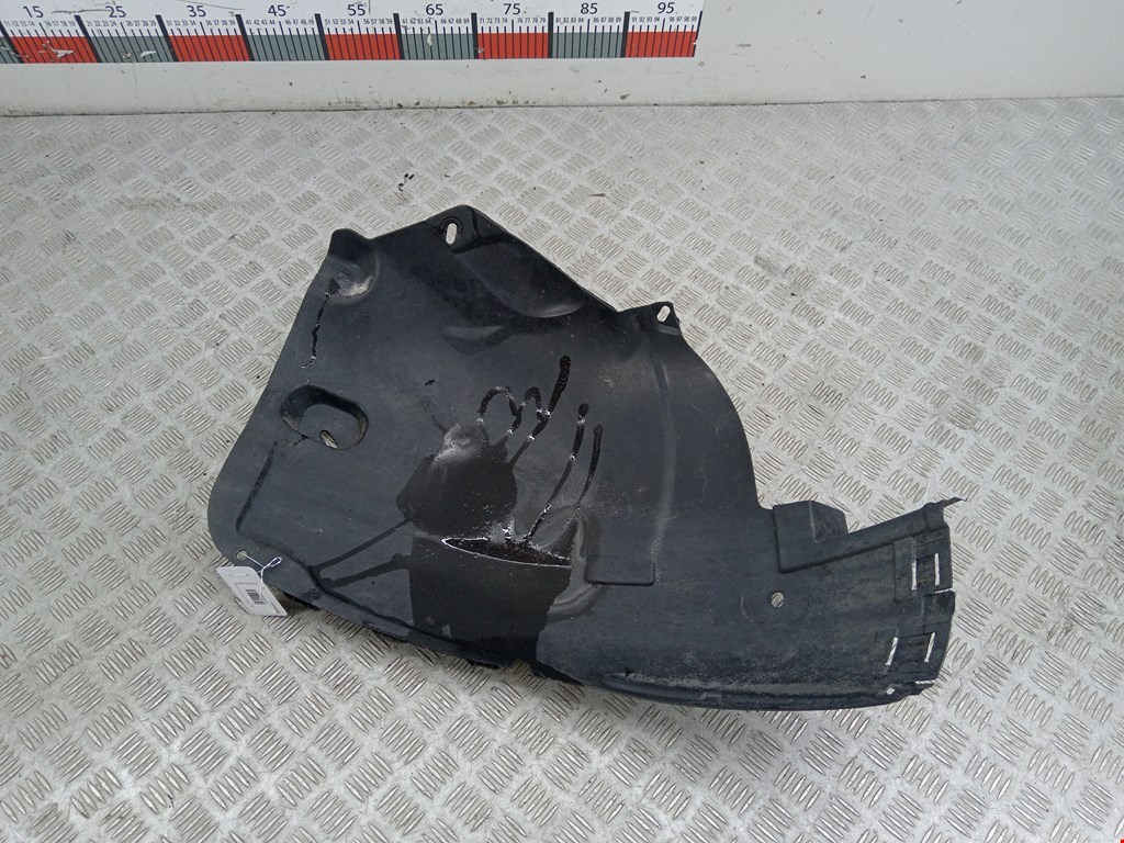 Локер (подкрылок) передний левый OPEL Astra H/Family 2004-2015
