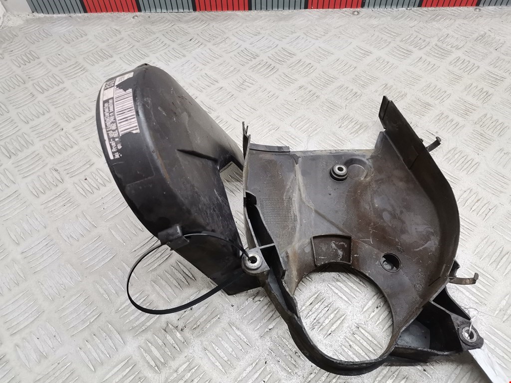 Кожух ремня (ГРМ генератора гидроусилителя помпы) Volkswagen Polo 3 (1994-2002)