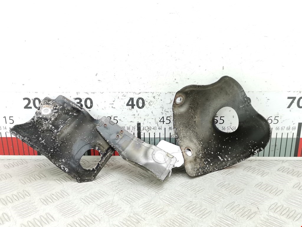 Экран тепловой HYUNDAI Santa Fe CM 2005-2012