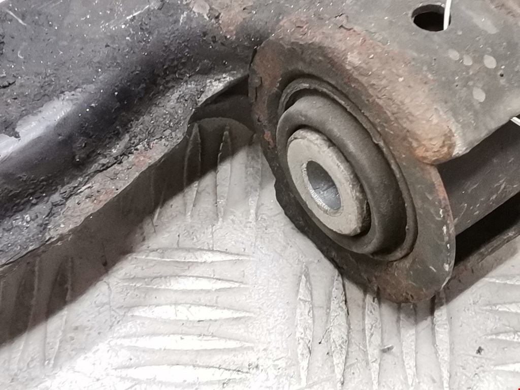 Рычаг передний правый OPEL Astra G 1998-2005