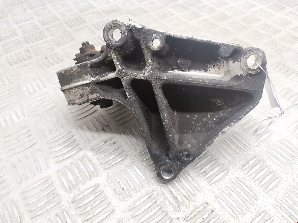 Кронштейн PEUGEOT Expert I 1995-2007