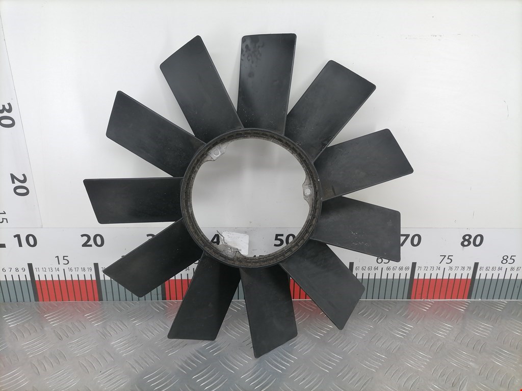 Крыльчатка вентилятора (лопасти) BMW X5 E53 1999-2006