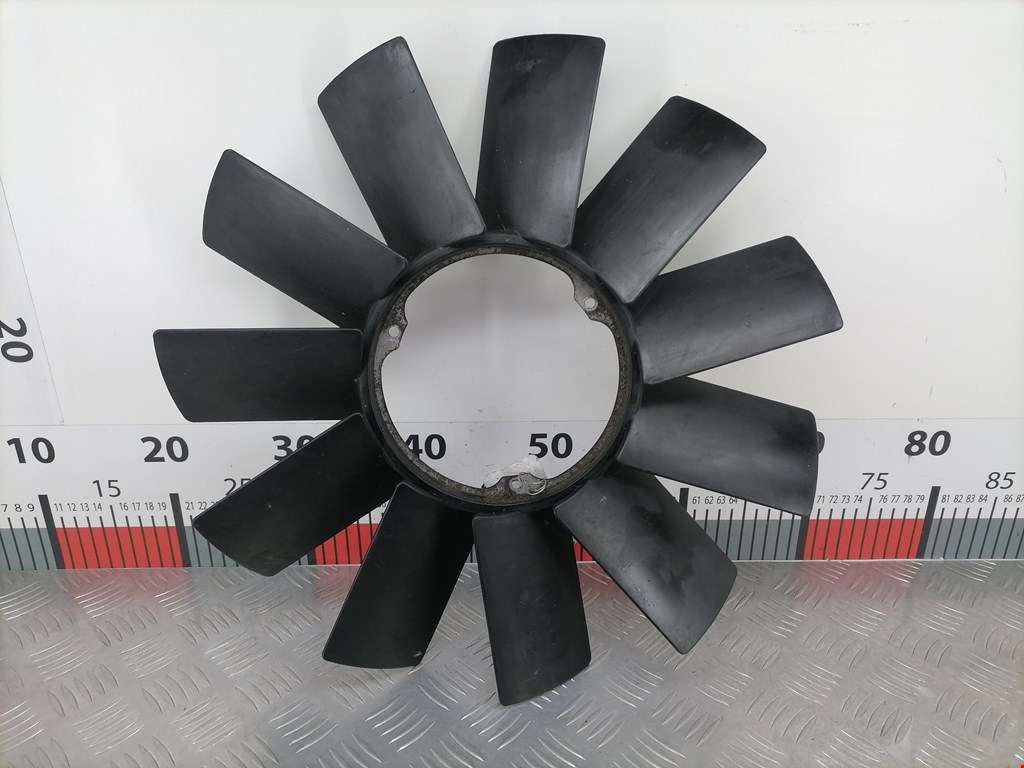 Крыльчатка вентилятора (лопасти) BMW X5 E53 1999-2006