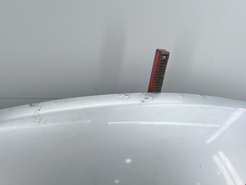 Капот FORD Expedition 1996-2003