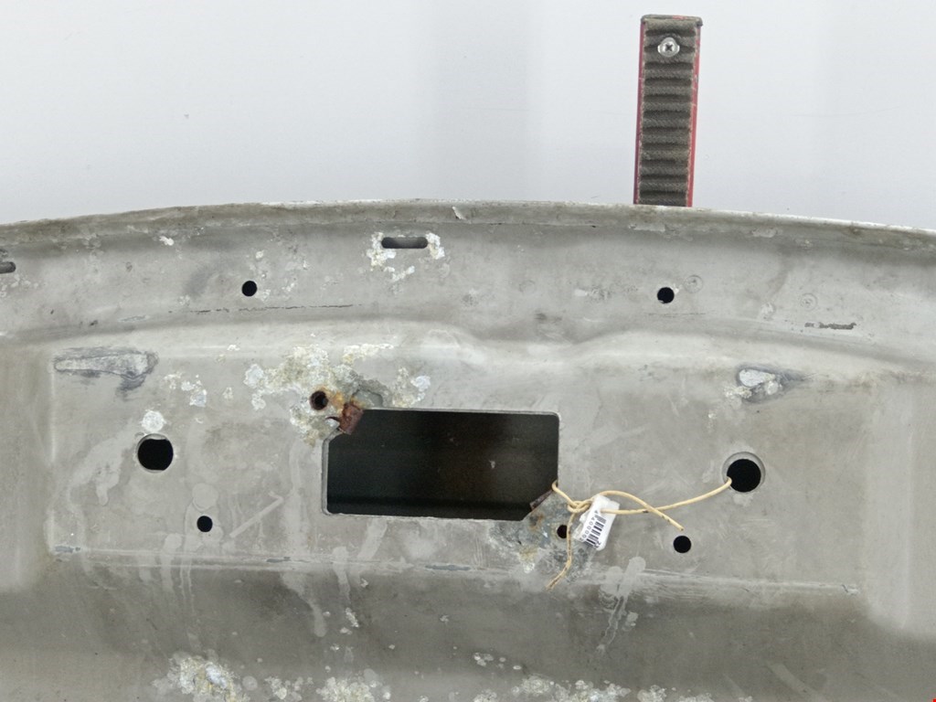 Капот FORD Expedition 1996-2003