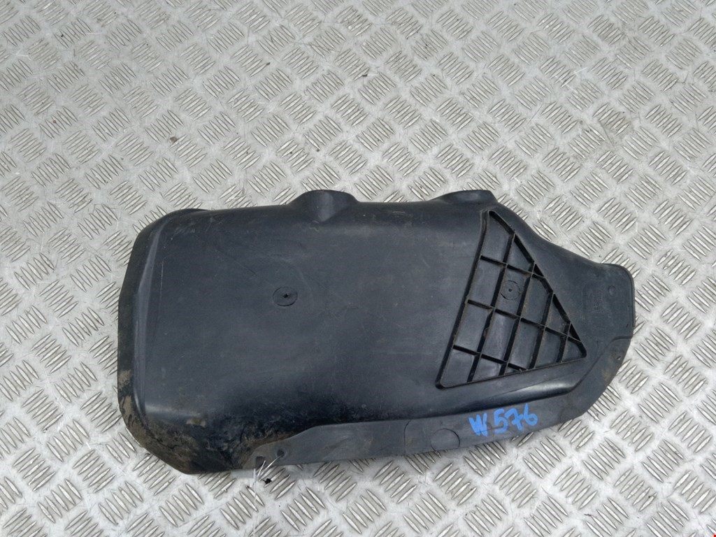 Локер (подкрылок) передний левый OPEL Astra H/Family 2004-2015