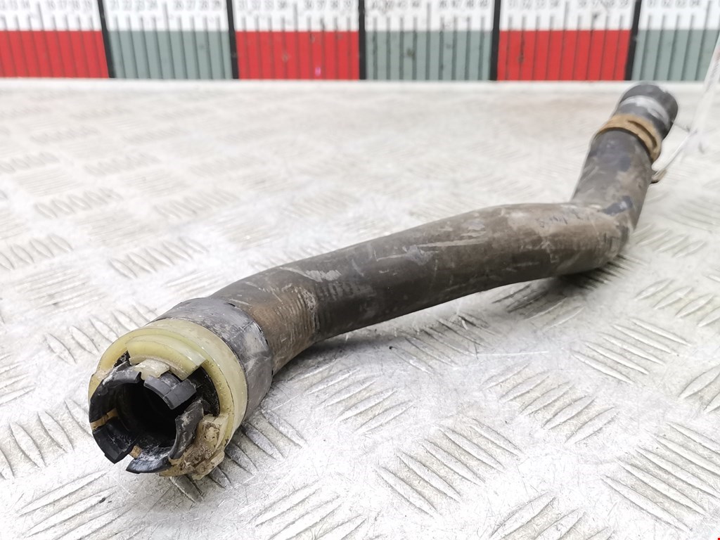 Трубка системы охлаждения OPEL Astra H/Family 2004-2015