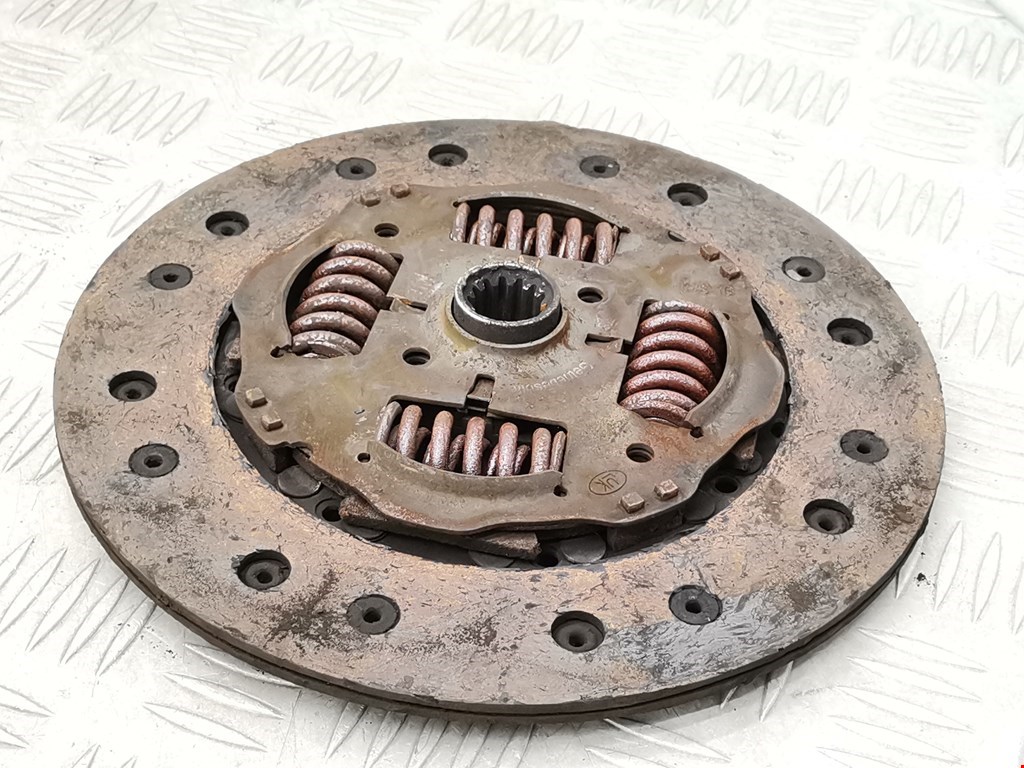 Маховик (демпфер сцепления) OPEL Astra H/Family 2004-2015