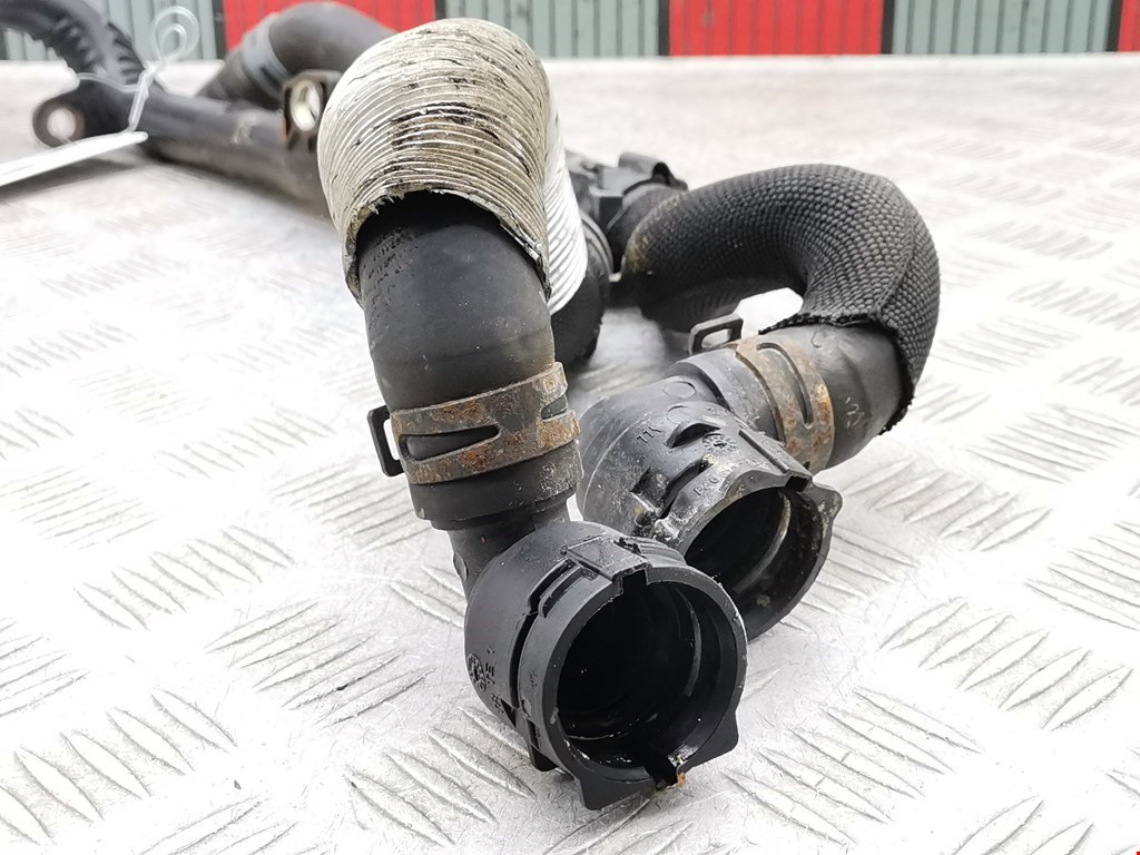 Патрубок SKODA Fabia MK2 5J 2007-2014