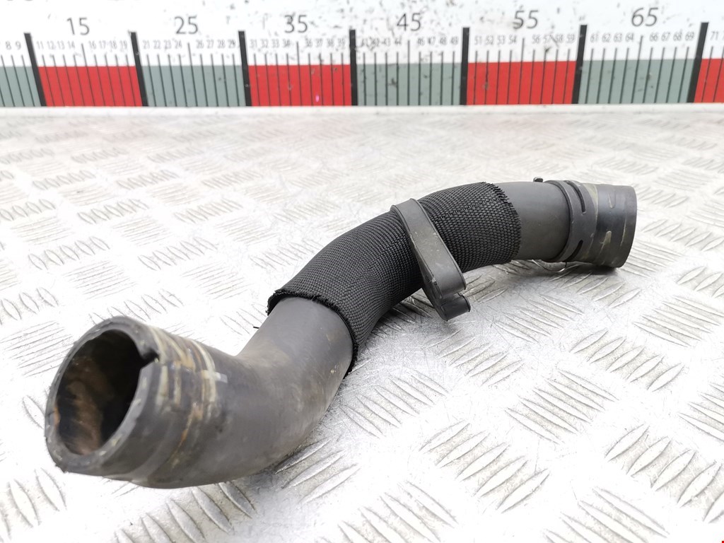 Патрубок SKODA Fabia MK2 5J 2007-2014