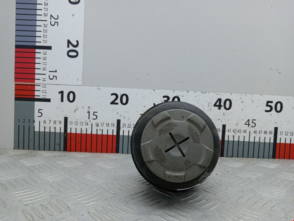 Бачок ГУР (гидроусилителя) AUDI A4 B8 2007-2015