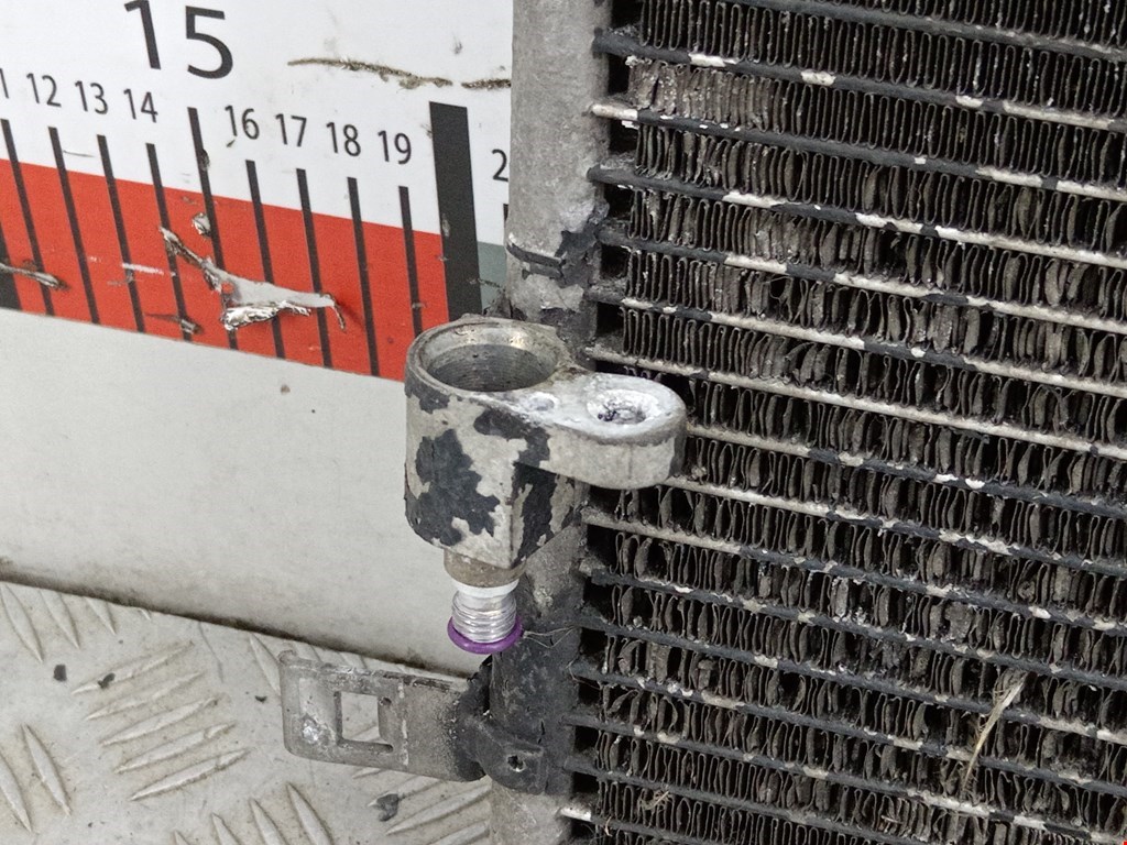 Радиатор кондиционера AUDI A4 B8 2007-2015