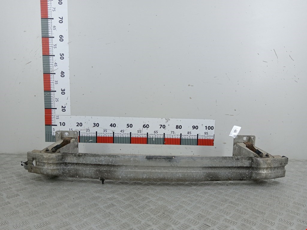 Усилитель переднего бампера (передний) AUDI A4 B8 2007-2015