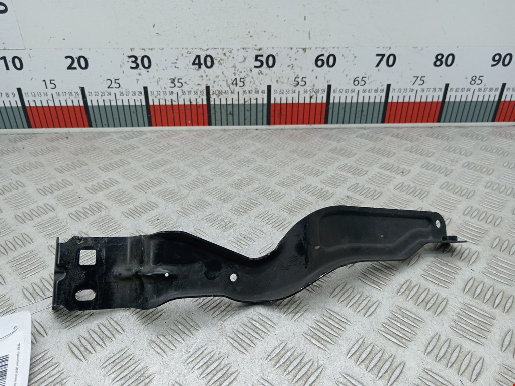 Кронштейн фары левый MERCEDES-BENZ C-Class C-klasse W204 2007-2015