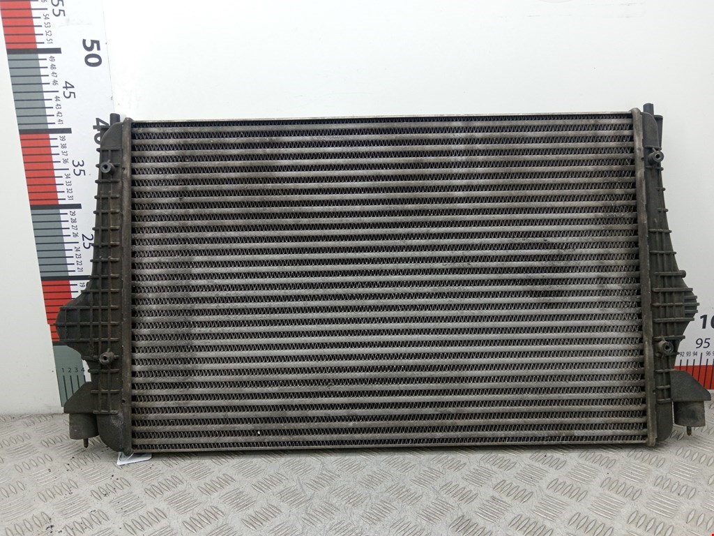 Интеркулер (радиатор интеркулера) VOLKSWAGEN Sharan 1995-2010