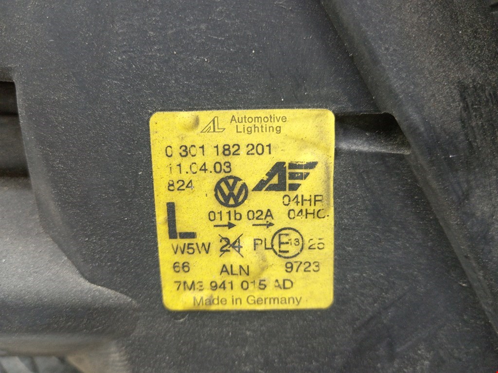 Фара левая VOLKSWAGEN Sharan 1995-2010