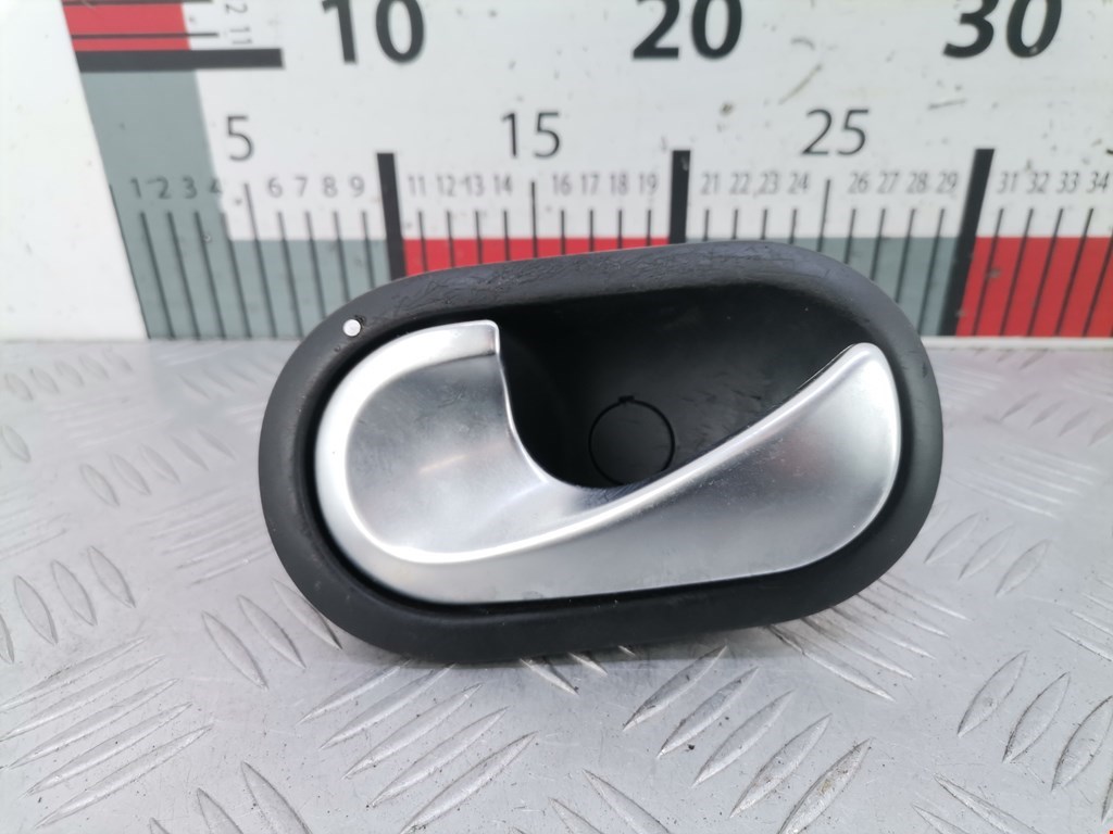 Ручка дверная передняя внутренняя левая RENAULT Scenic II 2003-2010