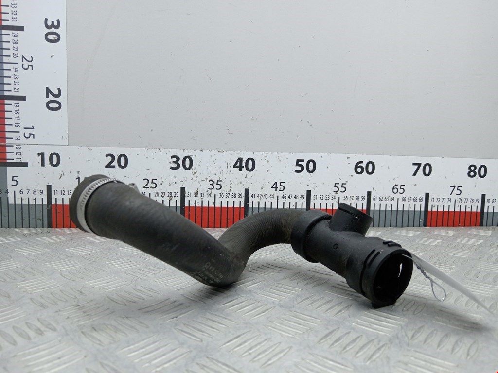 Патрубок AUDI A6 C5 1997-2004