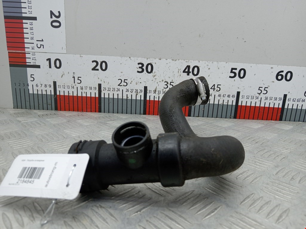 Патрубок AUDI A6 C5 1997-2004