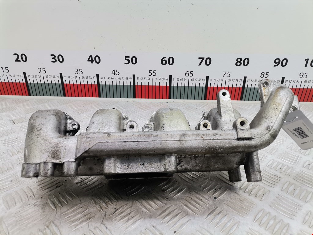 Коллектор впускной NISSAN Elgrand E50 1997-2002