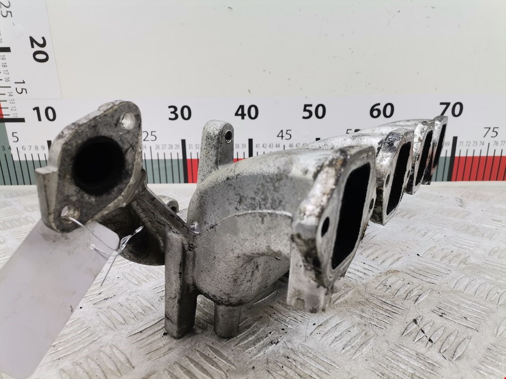 Коллектор впускной NISSAN Elgrand E50 1997-2002