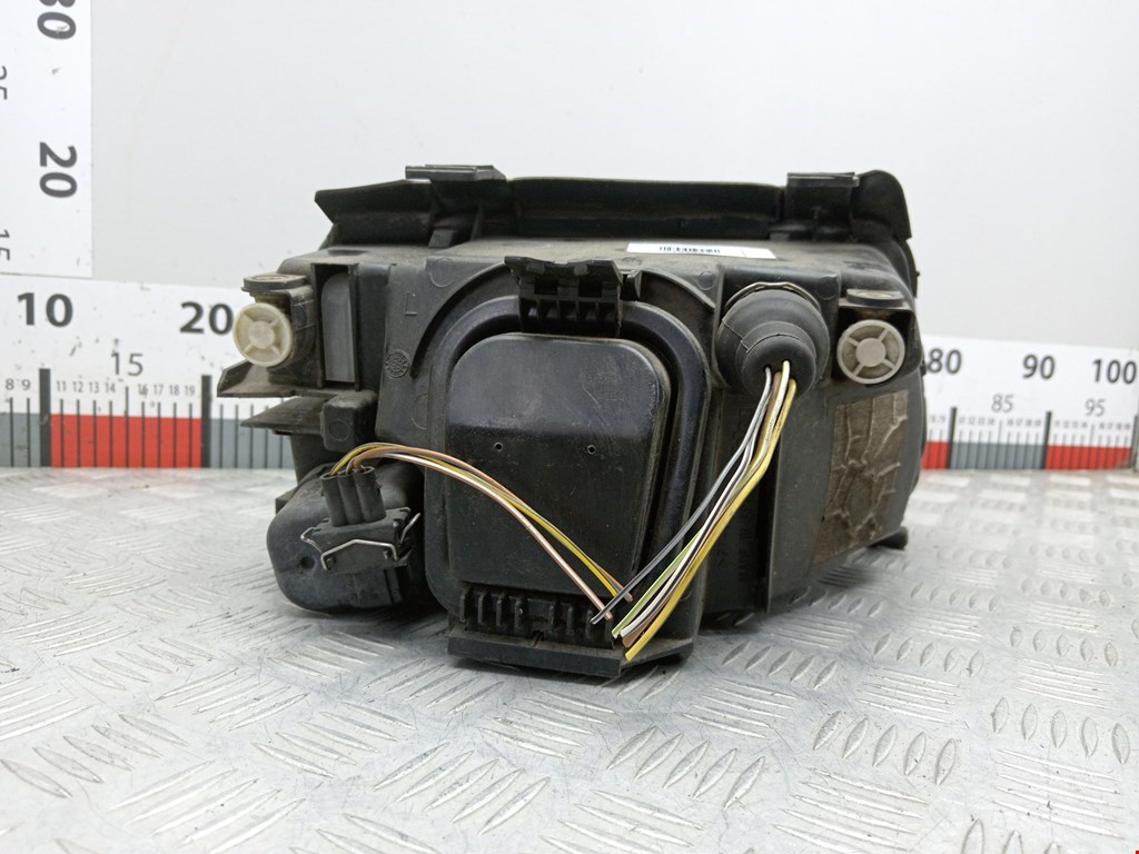 Фара левая AUDI A4 B5 1995-2001