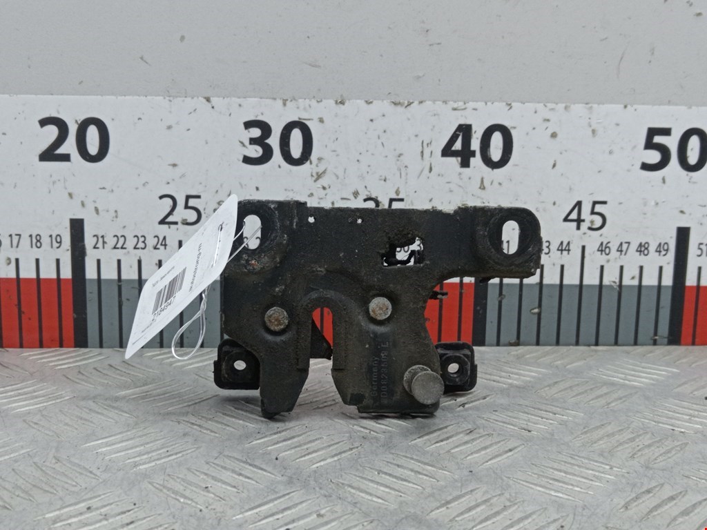 Замок капота AUDI A4 B5 1995-2001