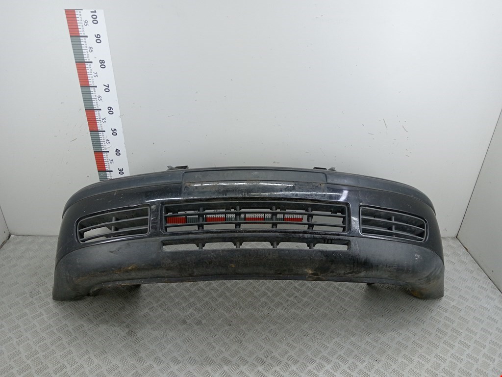 Бампер передний VOLKSWAGEN Golf III 1991-1997