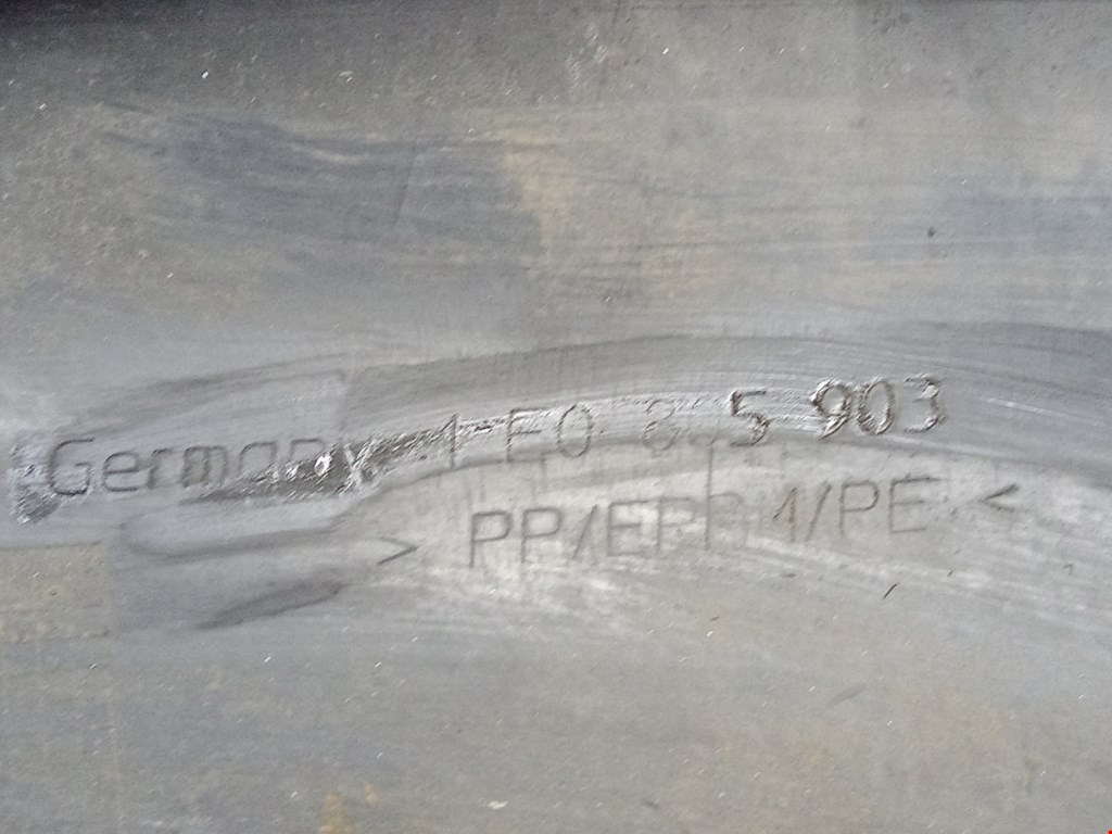 Бампер передний VOLKSWAGEN Golf III 1991-1997