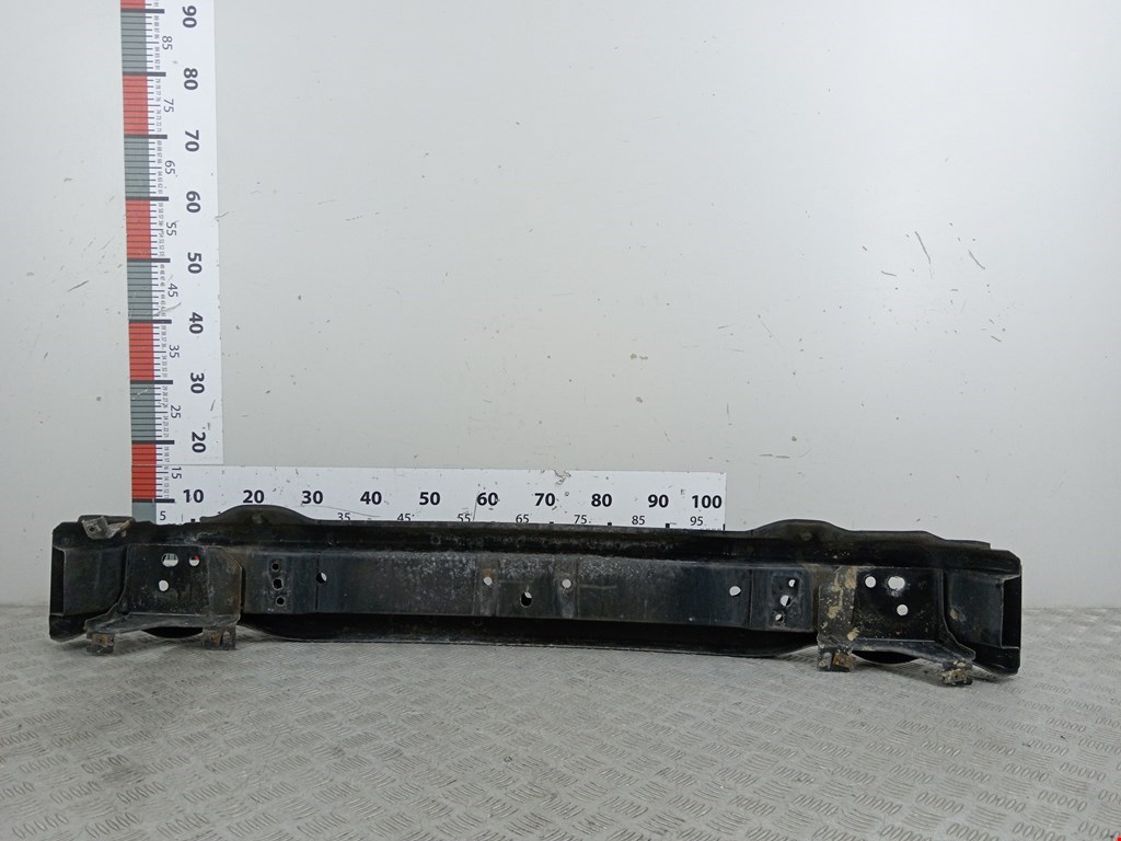 Усилитель переднего бампера (передний) VOLKSWAGEN Golf III 1991-1997