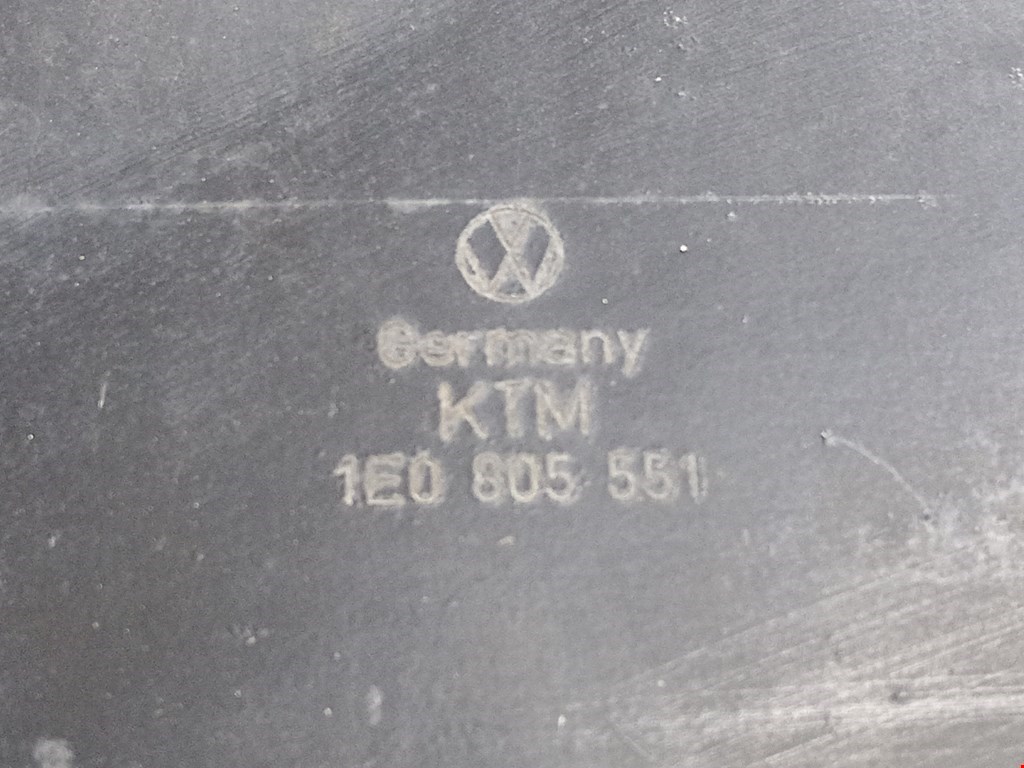 Усилитель переднего бампера (передний) VOLKSWAGEN Golf III 1991-1997