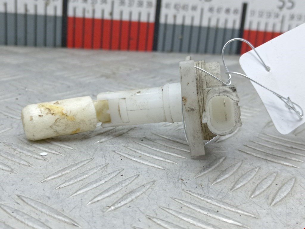 Датчик уровня в бачок омывателя JEEP Grand Cherokee WK 2004-2010