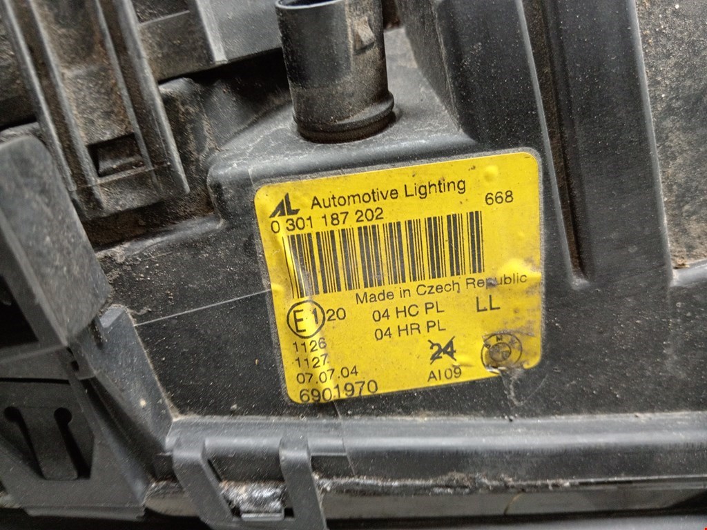 Фара правая BMW 3er E46 1998-2006