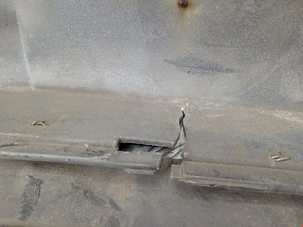 Бампер передний PEUGEOT 206 1998-2012