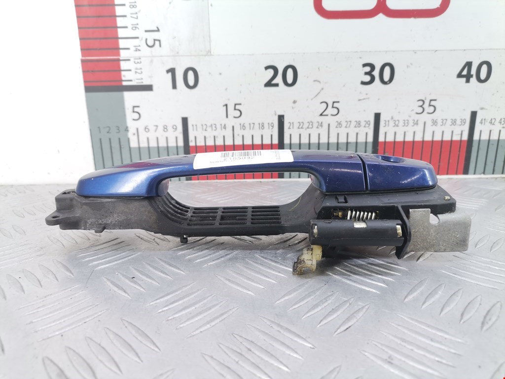 Ручка двери передней наружная правая TOYOTA RAV 4 XA20 2000-2005