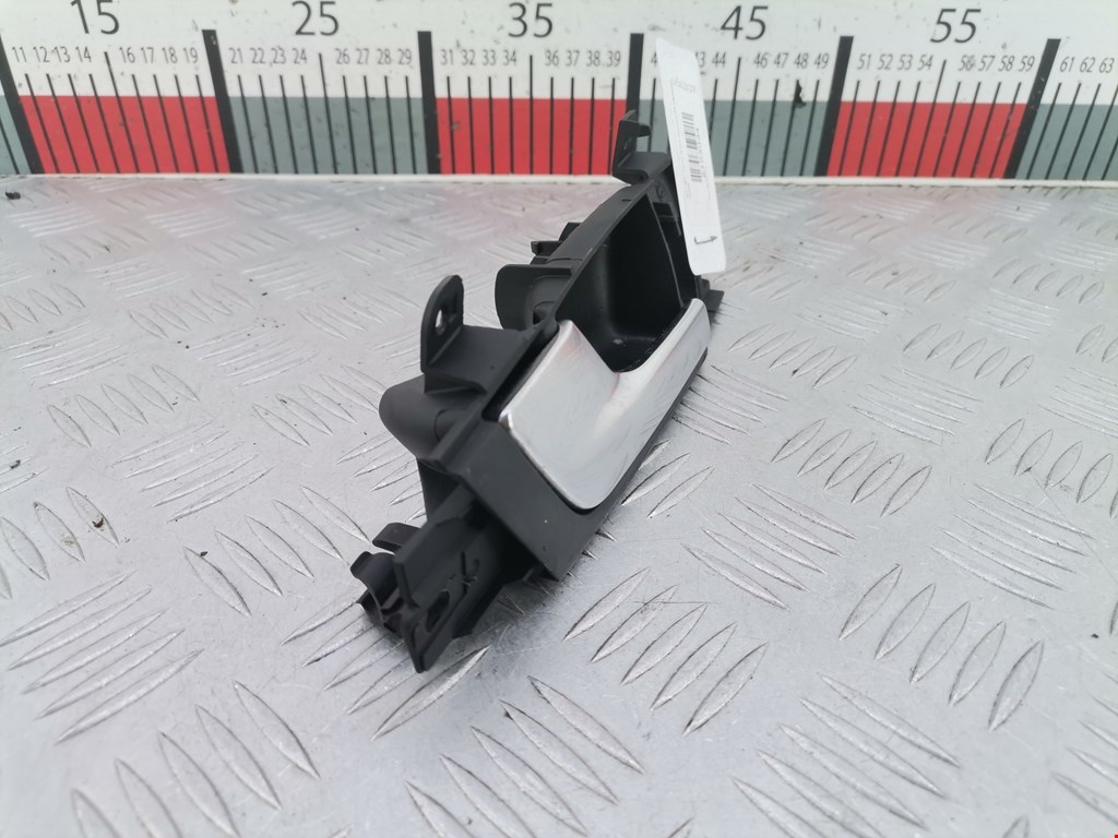 Ручка дверная передняя внутренняя левая AUDI A3 8P 2003-2013