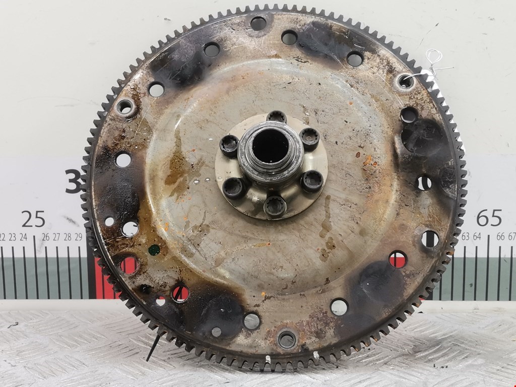 Маховик (демпфер сцепления) AUDI A4 B8 2007-2015