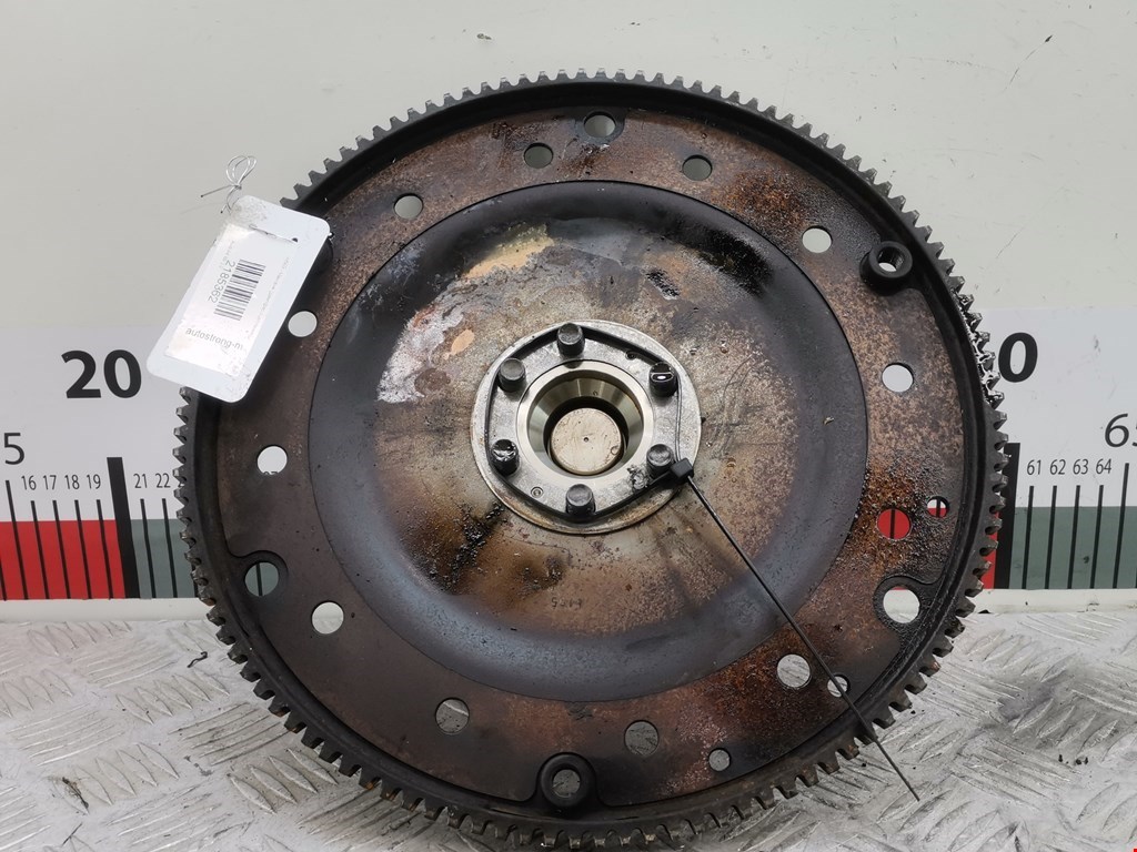 Маховик (демпфер сцепления) AUDI A4 B8 2007-2015
