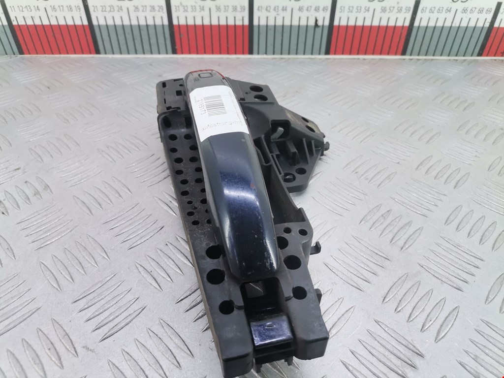 Ручка двери передней наружная левая AUDI A4 B8 2007-2015