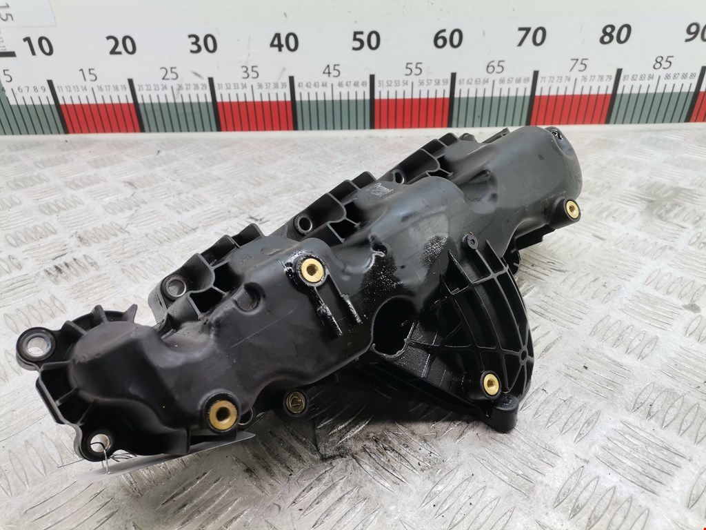 Коллектор впускной AUDI A4 B8 2007-2015