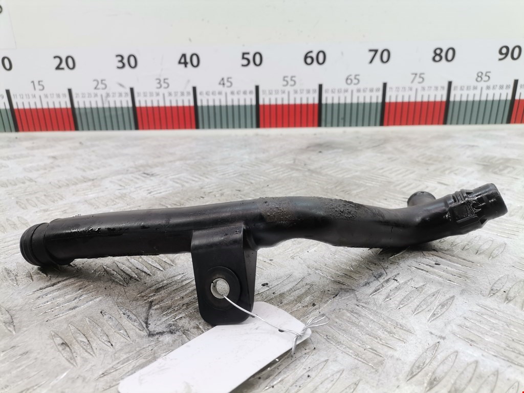 Трубка системы охлаждения AUDI A4 B8 2007-2015