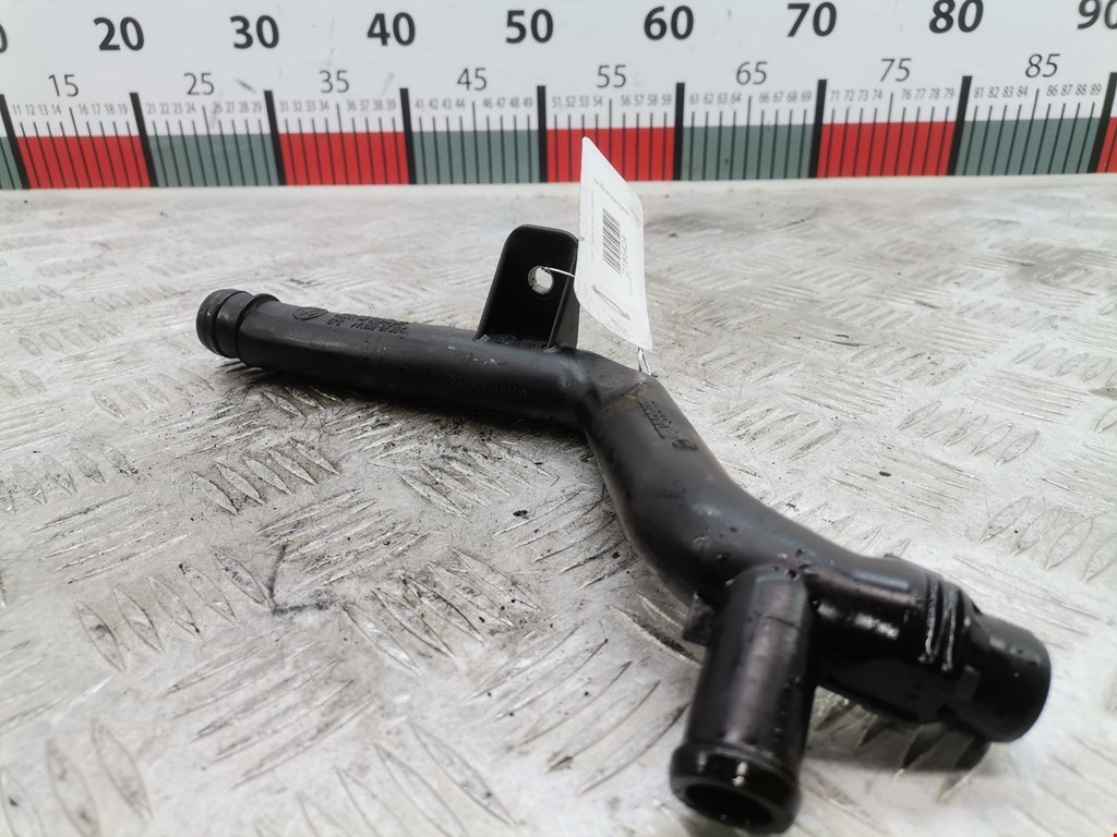 Трубка системы охлаждения AUDI A4 B8 2007-2015