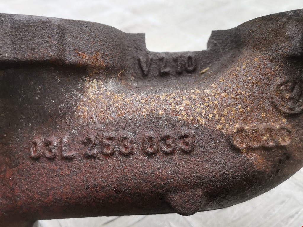 Коллектор выпускной AUDI A4 B8 2007-2015